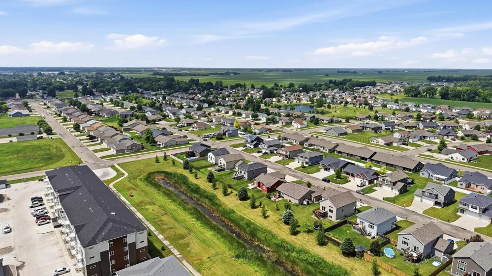 1207 Southwood Drive Dilworth, MN 56529