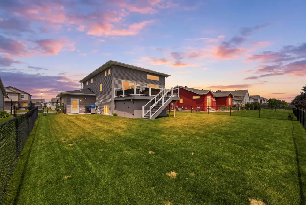 1207 Southwood Drive Dilworth, MN 56529