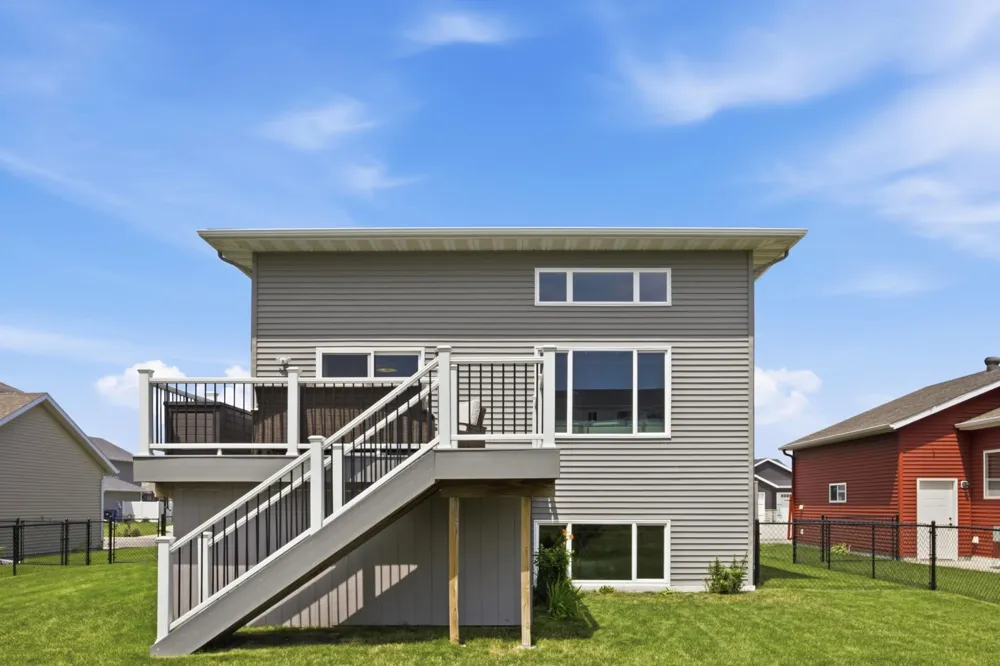 1207 Southwood Drive Dilworth, MN 56529