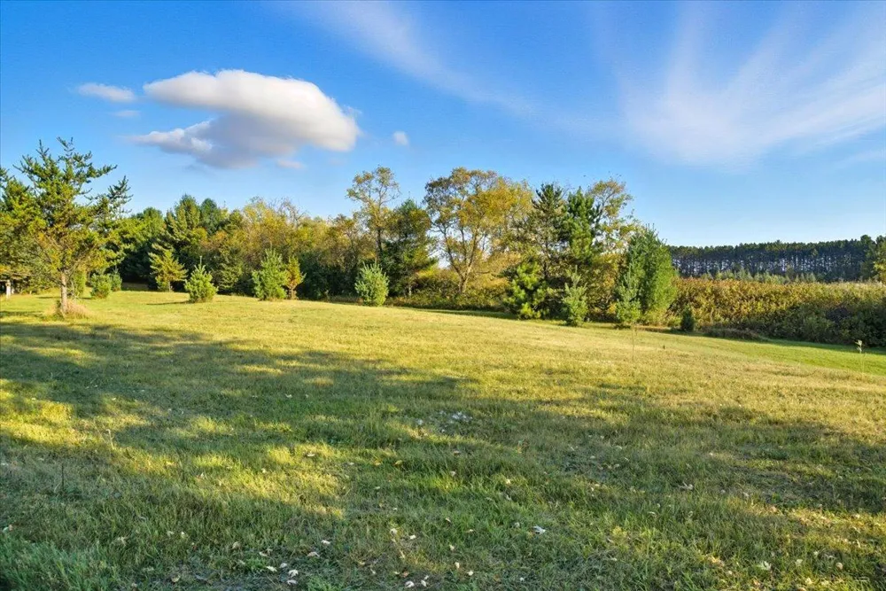 185 Crow Wing Lake Drive NE Akeley, MN 56433