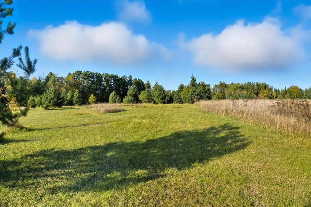 185 Crow Wing Lake Drive NE Akeley, MN 56433