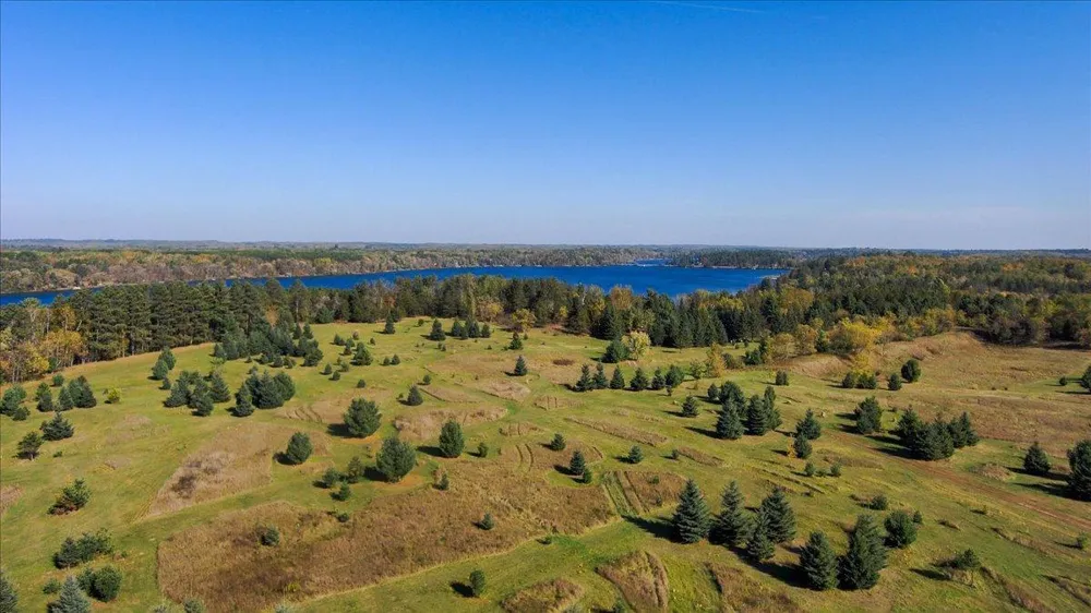 185 Crow Wing Lake Drive NE Akeley, MN 56433