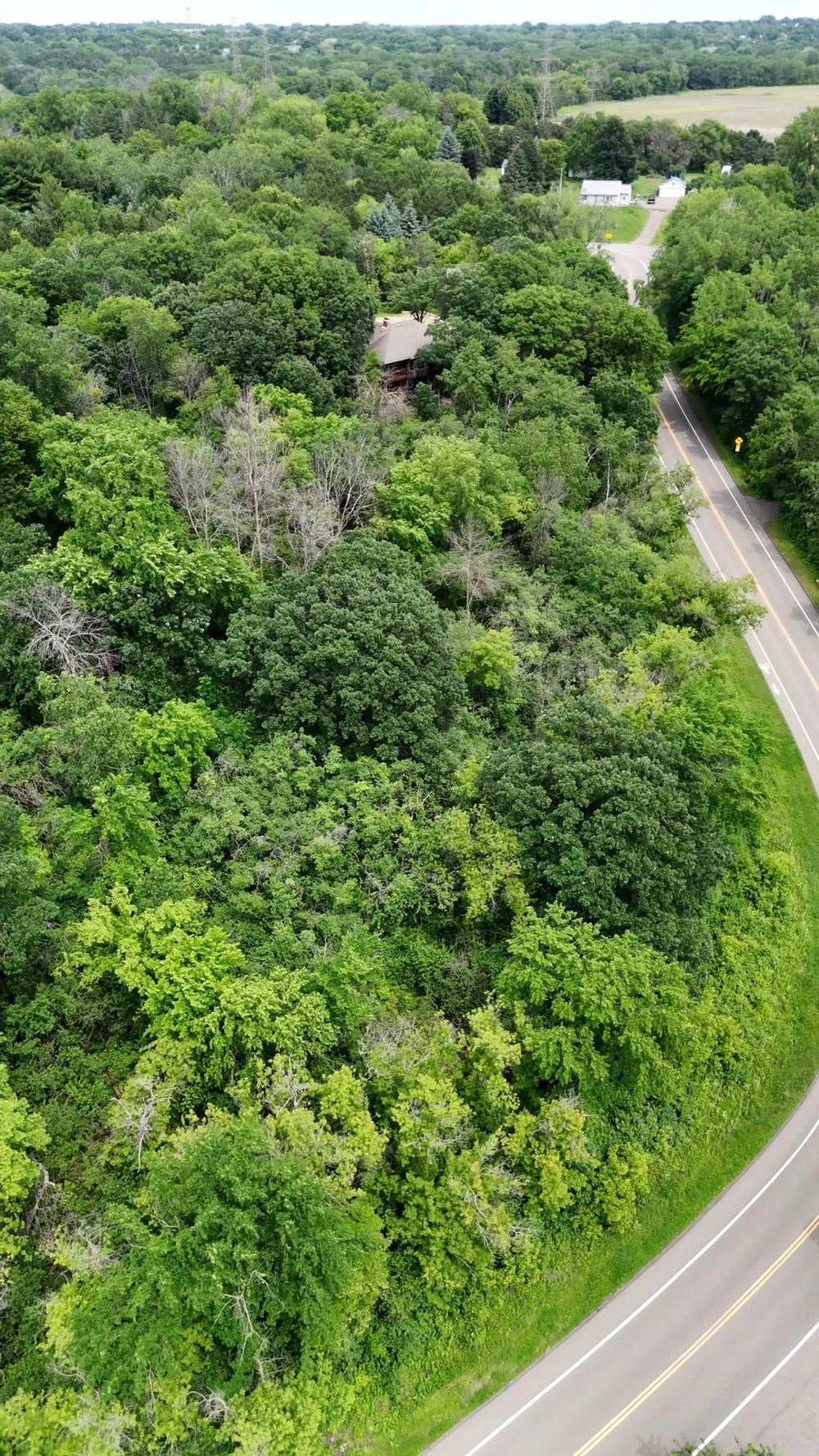2685 Carver Avenue E Maplewood, MN 55119