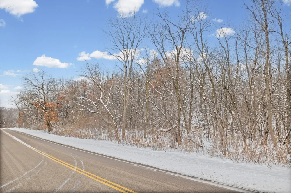 2685 Carver Avenue E Maplewood, MN 55119