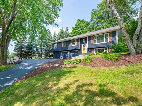 1036 Sunny Ridge Drive