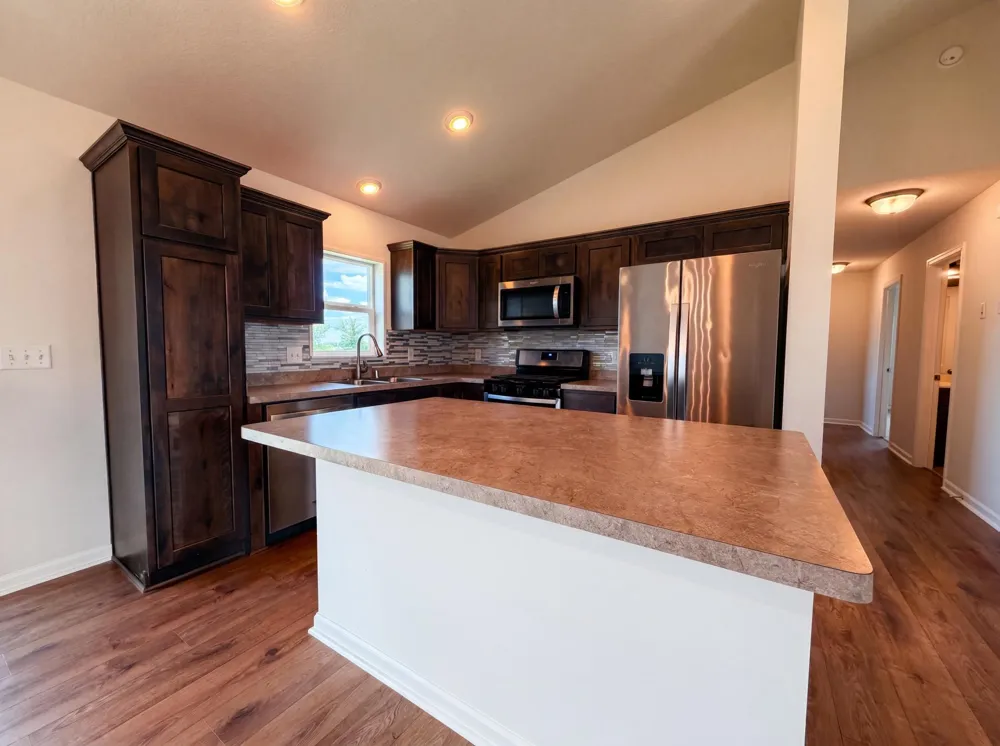 1207 Mulberry Avenue NE Montgomery, MN 56069