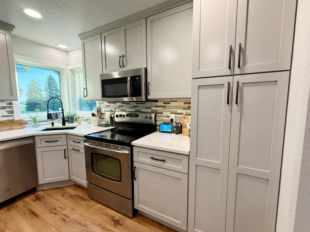 11437 33rd Street SE Valley City, ND 58072