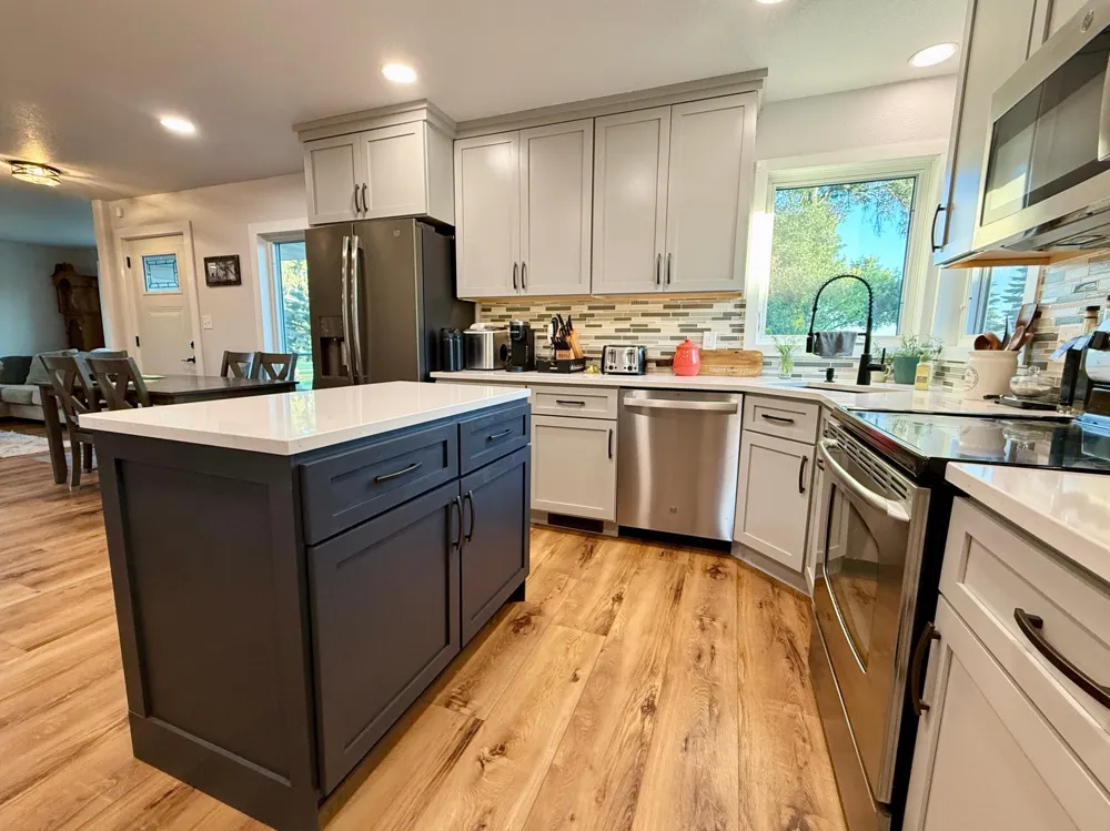 11437 33rd Street SE Valley City, ND 58072