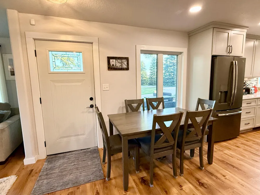 11437 33rd Street SE Valley City, ND 58072