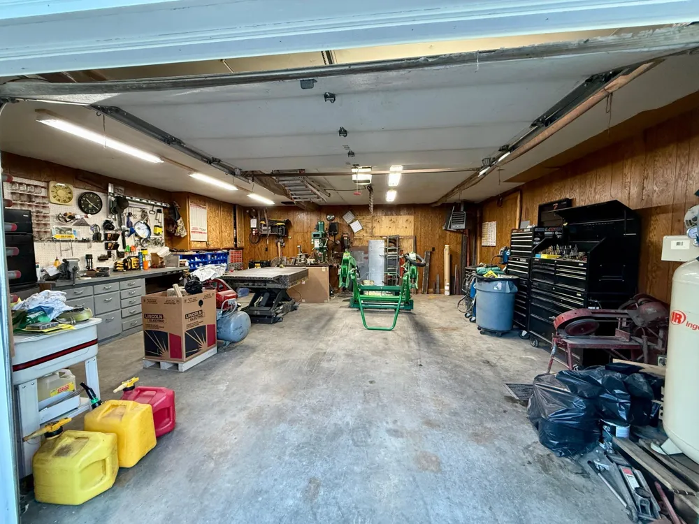 11437 33rd Street SE Valley City, ND 58072