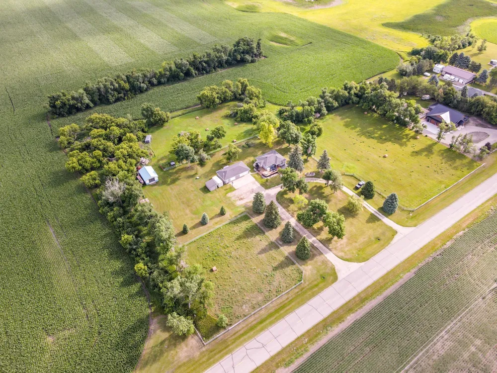 11437 33rd Street SE Valley City, ND 58072