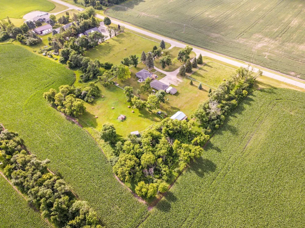 11437 33rd Street SE Valley City, ND 58072