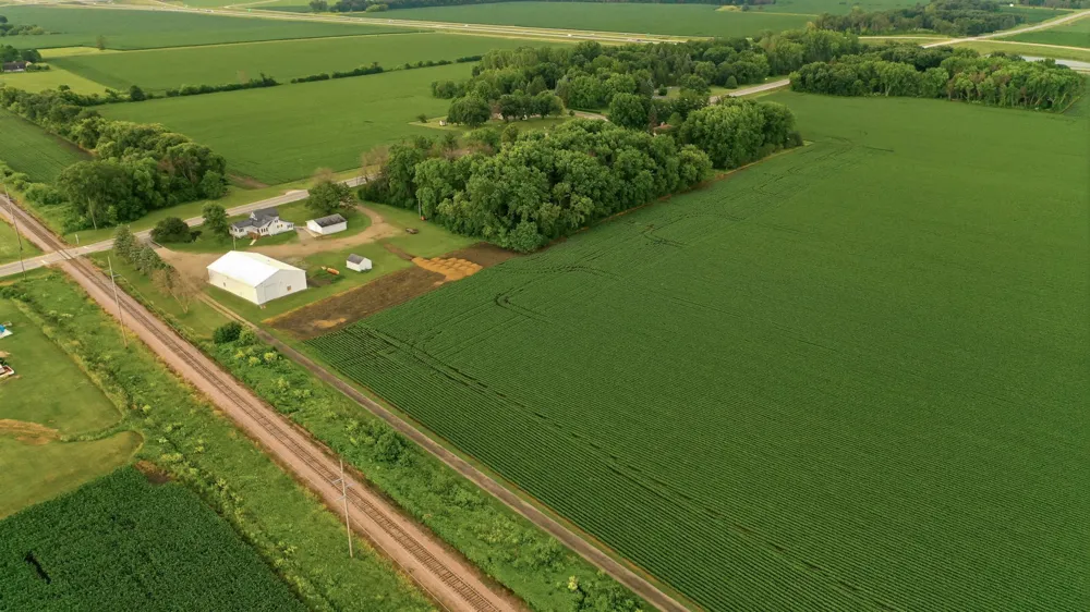 62561 120th Avenue Claremont, MN 55924