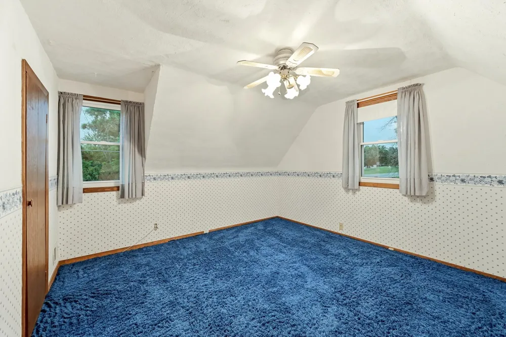 62561 120th Avenue Claremont, MN 55924