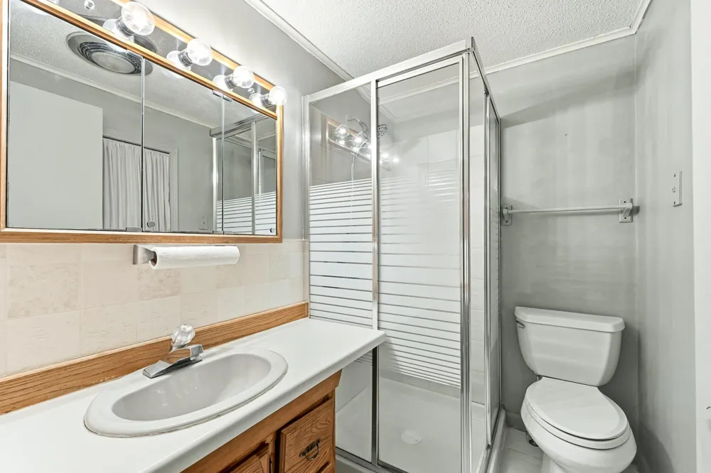 62561 120th Avenue Claremont, MN 55924