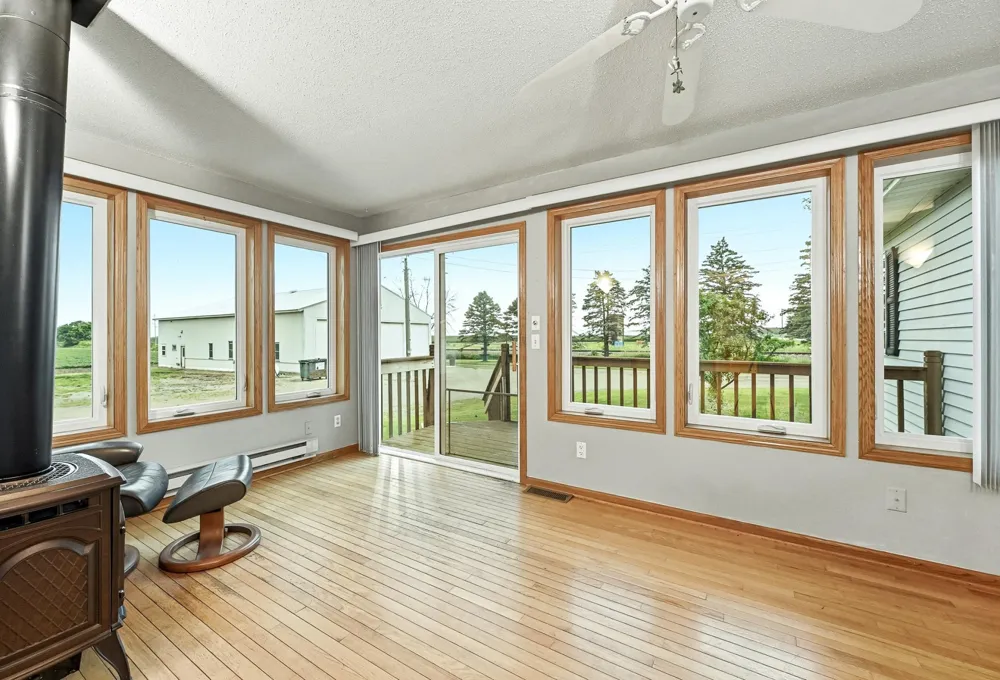 62561 120th Avenue Claremont, MN 55924