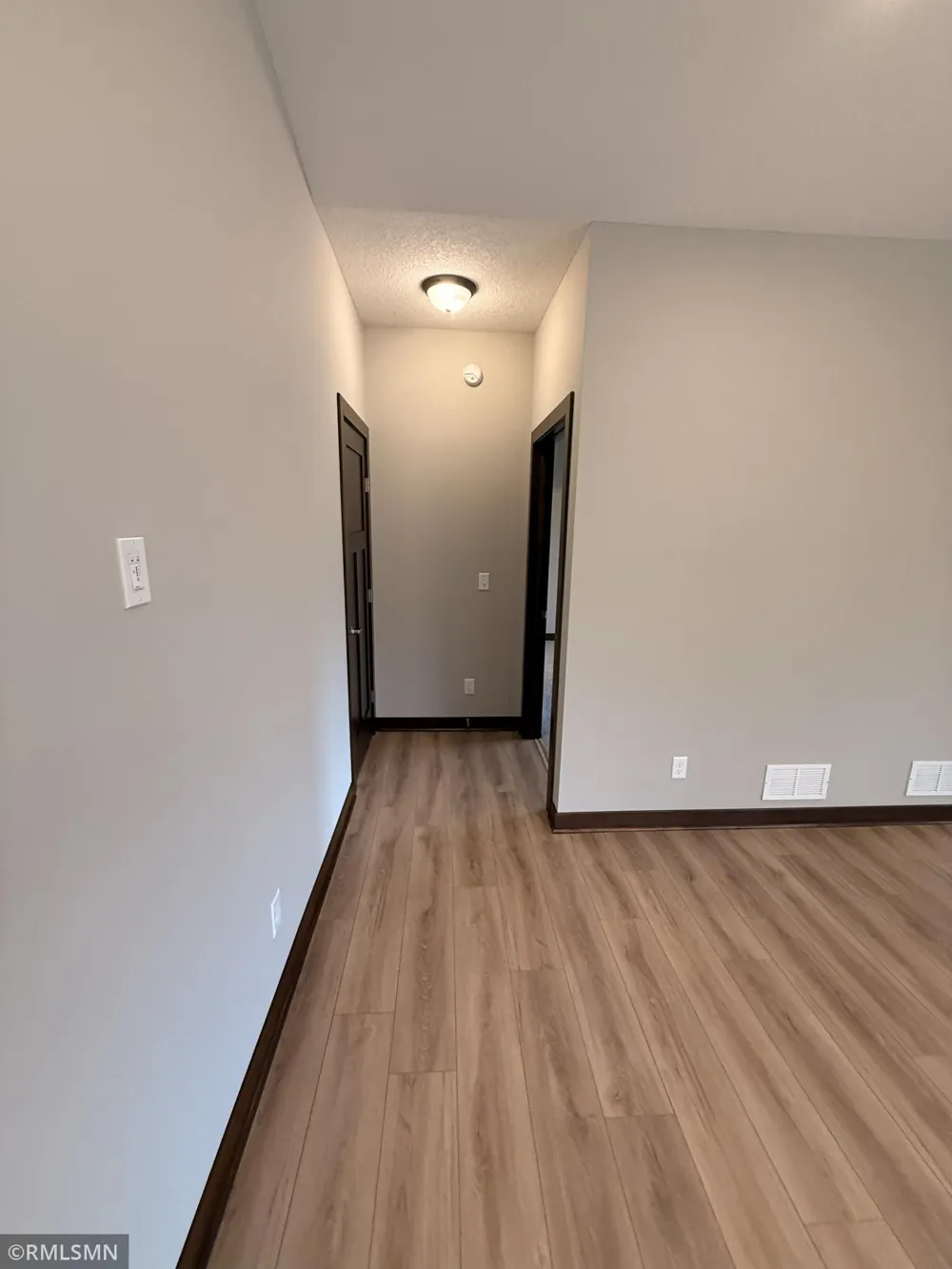 3112 Zuni Street Anoka, MN 55303