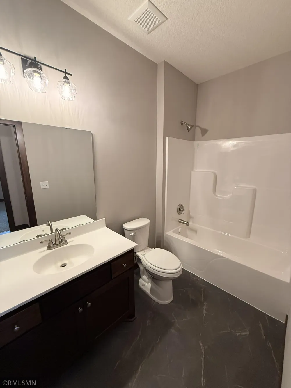 3112 Zuni Street Anoka, MN 55303