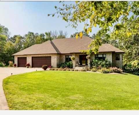 3273 Grand View Lane SW