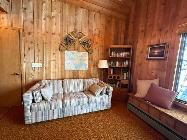 2889 Waters Ely, MN 55731