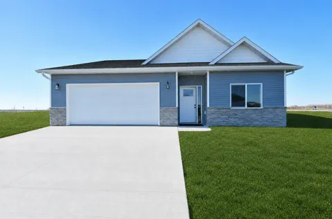 6715 Deer Creek Loop