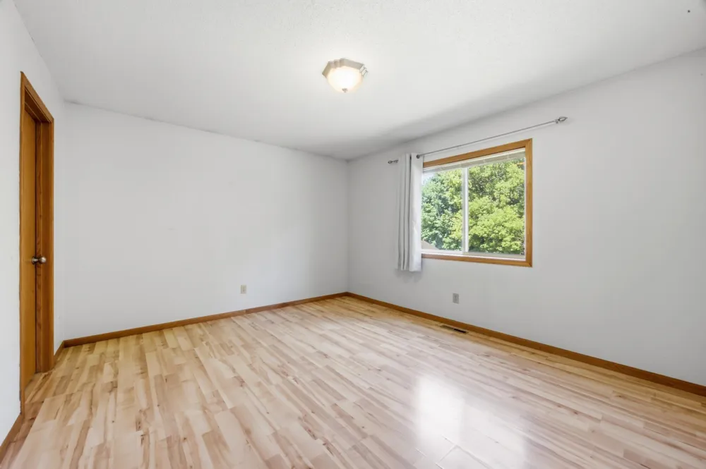 301 Lakeview Drive Lake Park, MN 56554