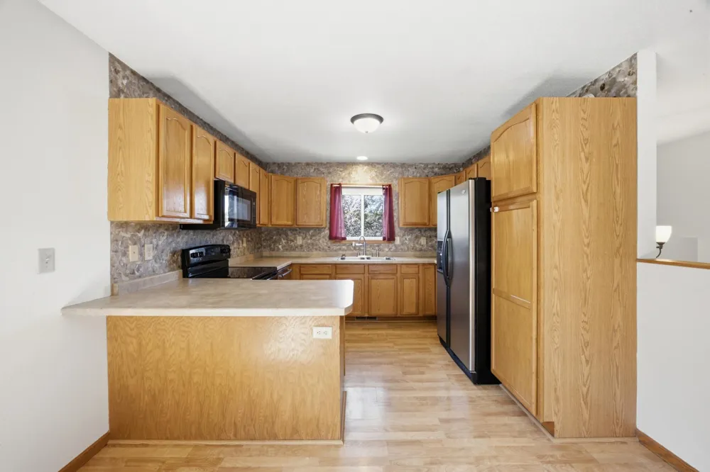 301 Lakeview Drive Lake Park, MN 56554