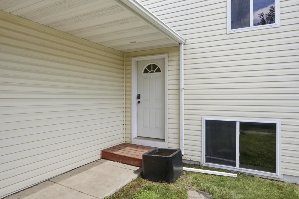 301 Lakeview Drive Lake Park, MN 56554