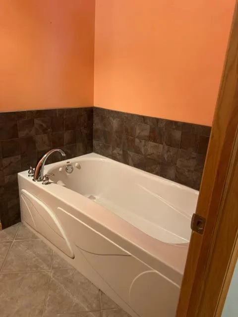 669 Crimson Way Lake City, MN 55041