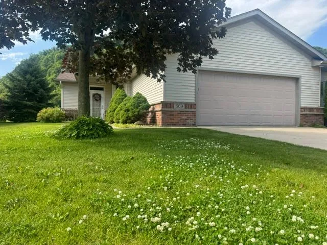 669 Crimson Way Lake City, MN 55041