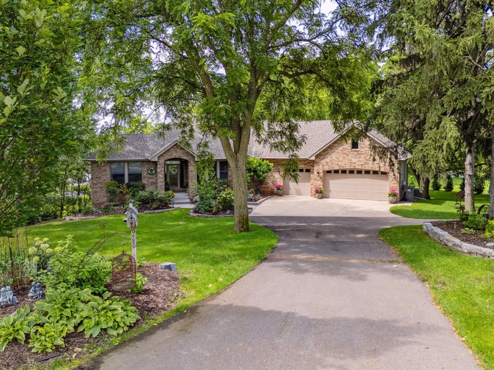 6480 Yosemite Lane Excelsior, MN 55331
