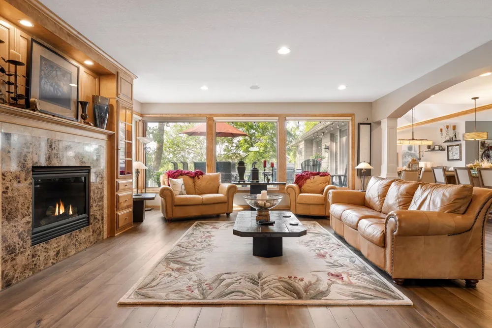6480 Yosemite Lane Excelsior, MN 55331