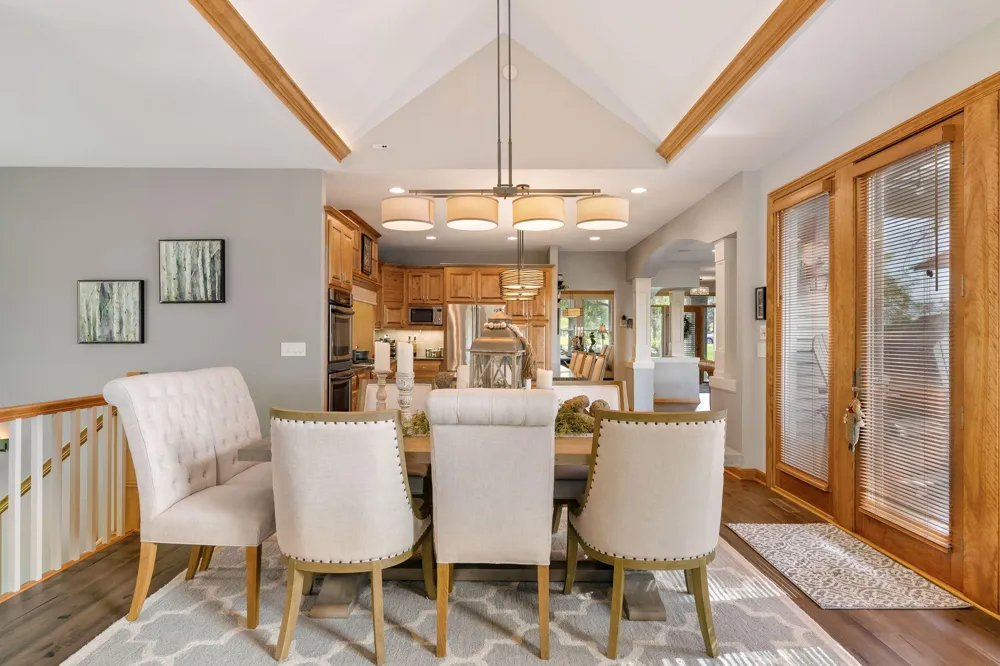 6480 Yosemite Lane Excelsior, MN 55331