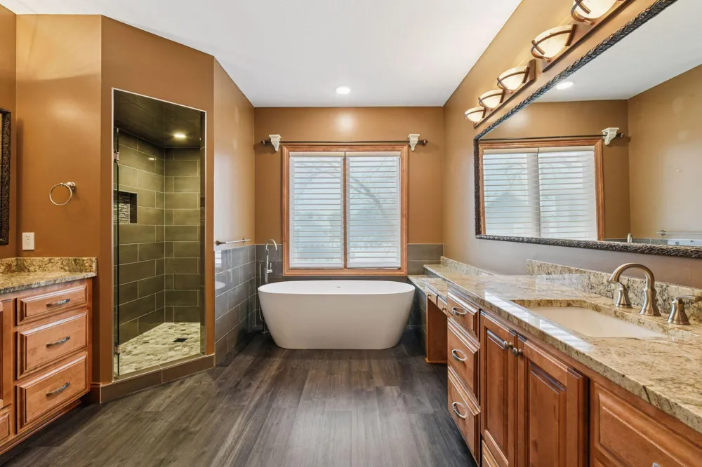 6480 Yosemite Lane Excelsior, MN 55331