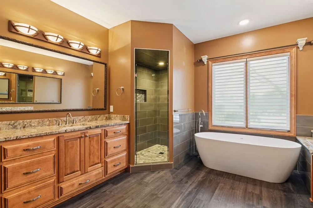 6480 Yosemite Lane Excelsior, MN 55331