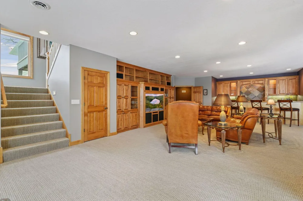 6480 Yosemite Lane Excelsior, MN 55331