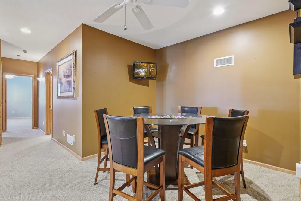 6480 Yosemite Lane Excelsior, MN 55331