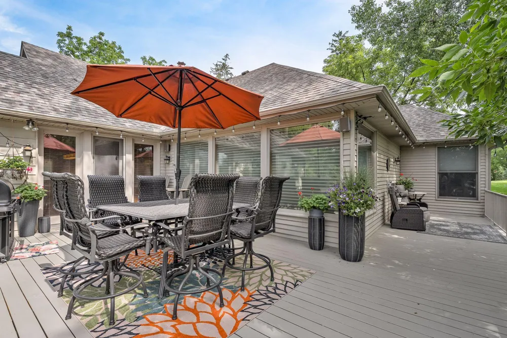 6480 Yosemite Lane Excelsior, MN 55331
