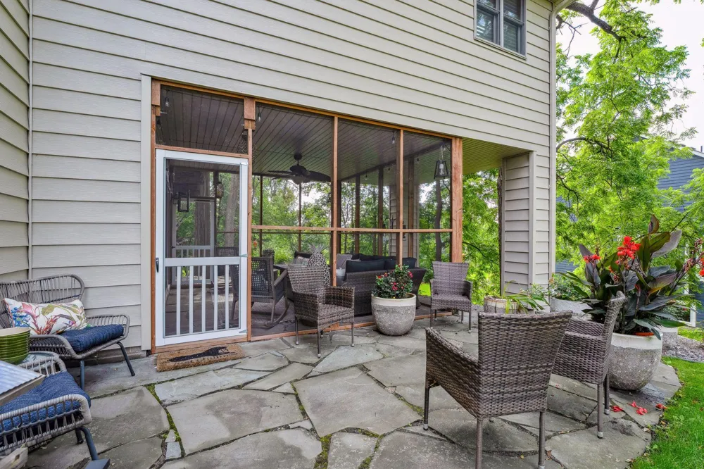6480 Yosemite Lane Excelsior, MN 55331