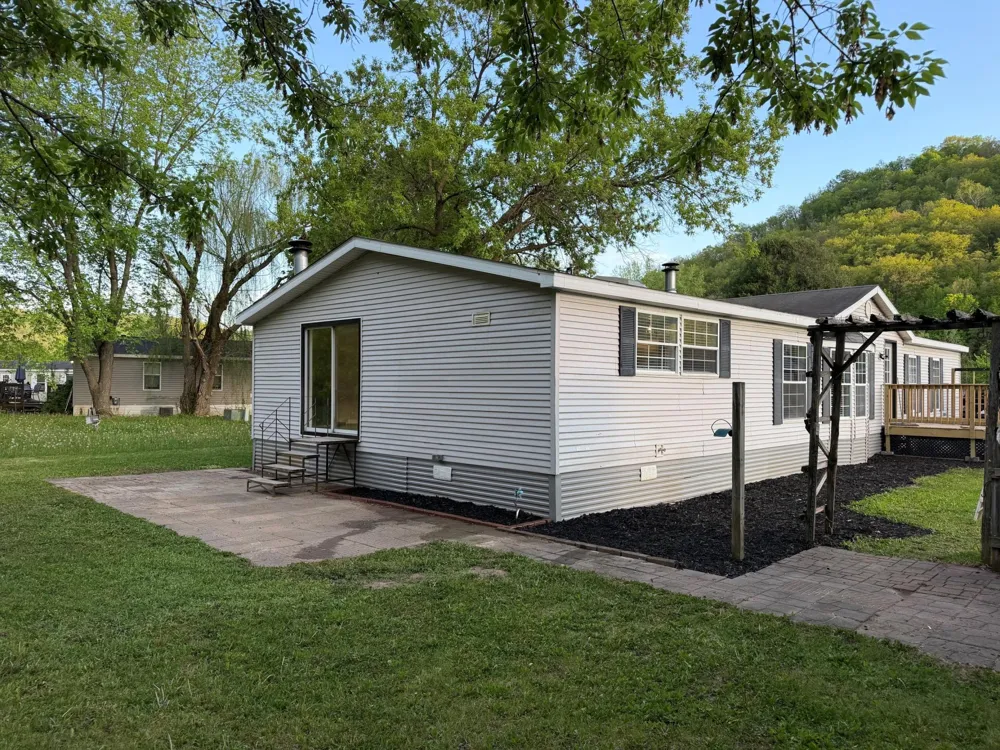 13C Hickory Lane Winona, MN 55987