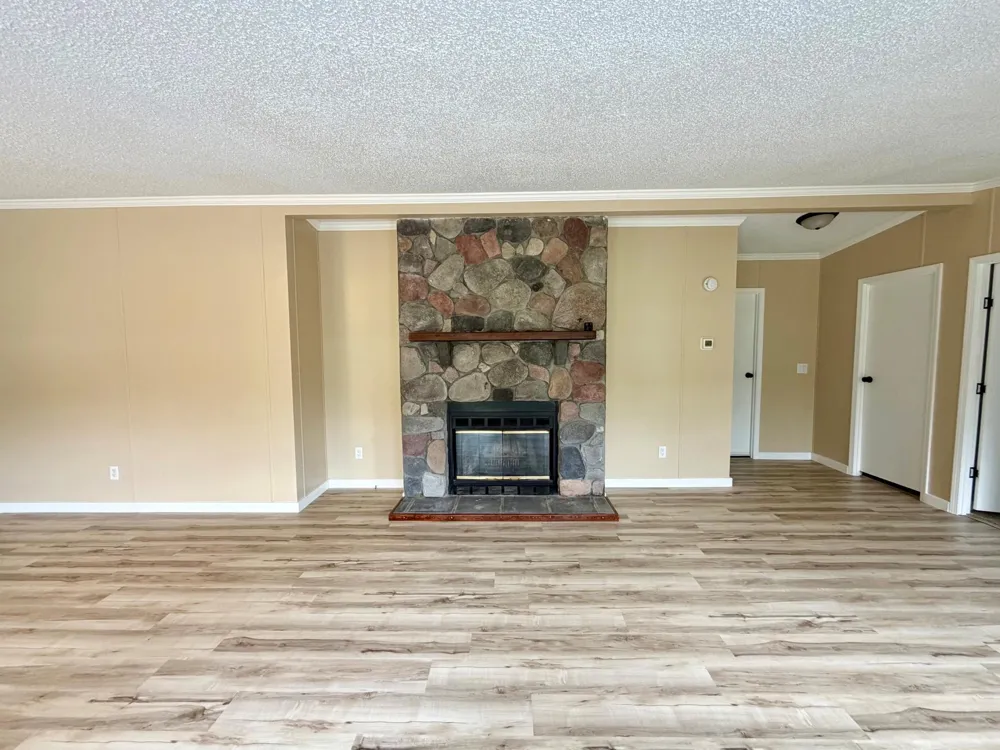 13C Hickory Lane Winona, MN 55987