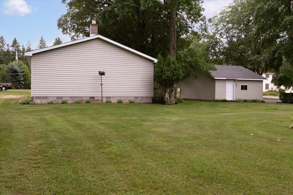 2216 3rd Street E Menomonie, WI 54751