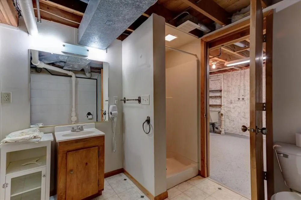 2216 3rd Street E Menomonie, WI 54751