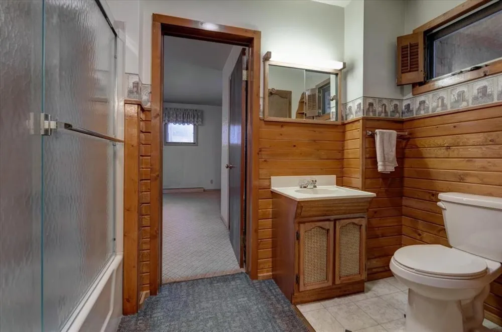 2216 3rd Street E Menomonie, WI 54751