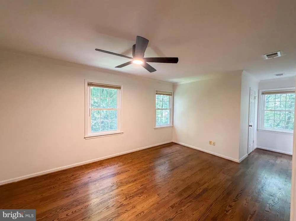 4819 POWELL ROAD Fairfax, VA 22032