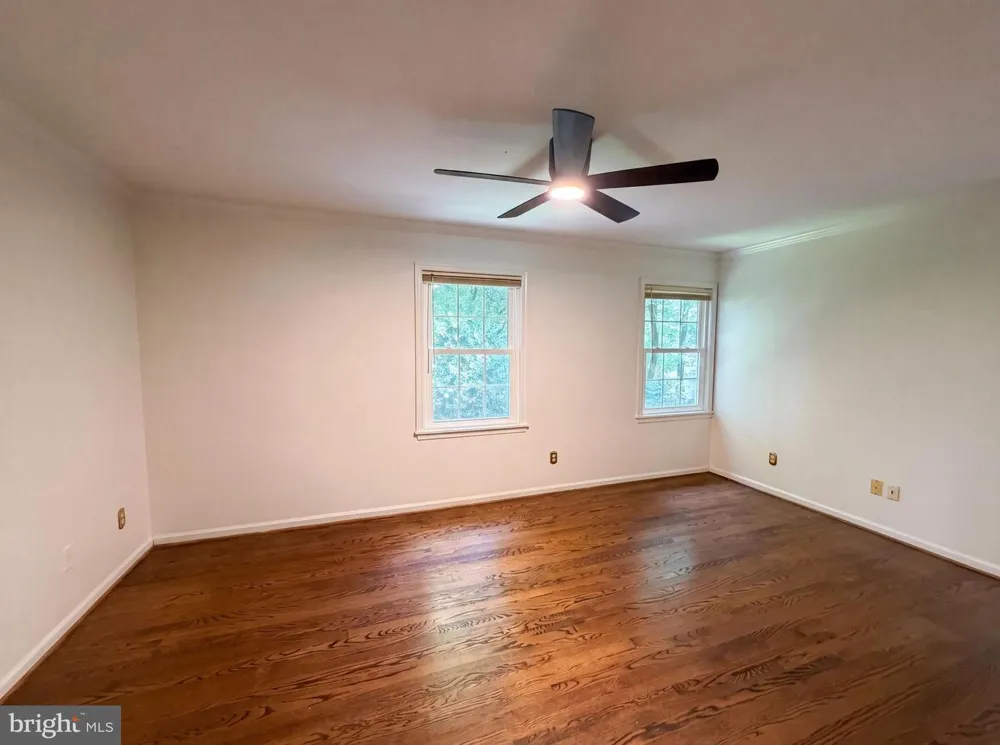 4819 POWELL ROAD Fairfax, VA 22032