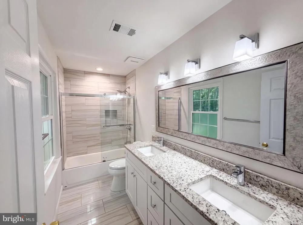 4819 POWELL ROAD Fairfax, VA 22032
