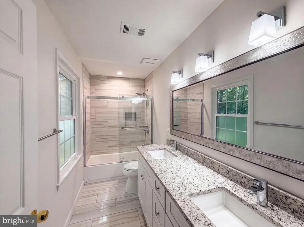 4819 POWELL ROAD Fairfax, VA 22032