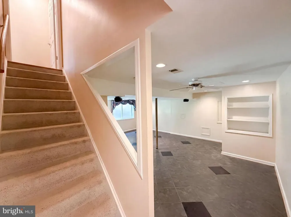 4819 POWELL ROAD Fairfax, VA 22032