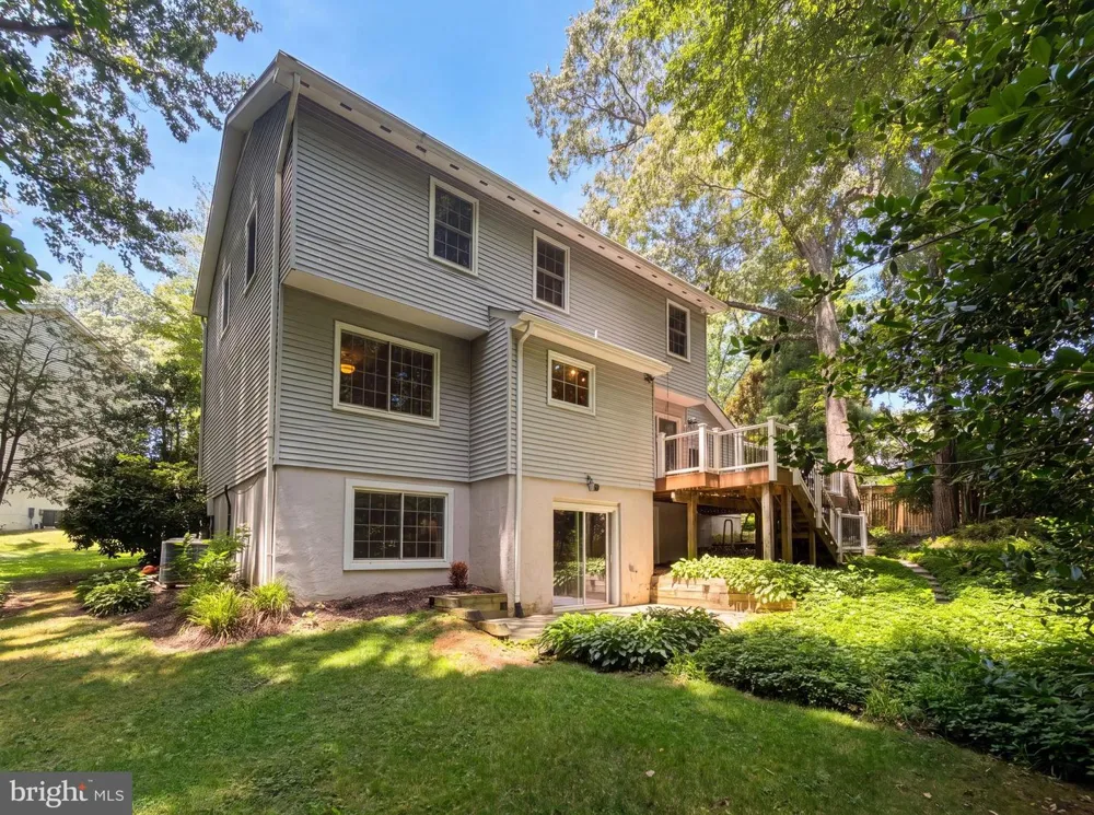 4819 POWELL ROAD Fairfax, VA 22032